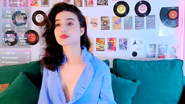 Chat +18 de Maya_Rogerss ao vivo