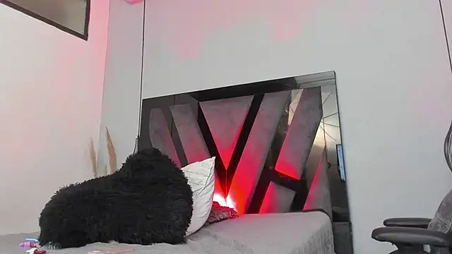 antonella_zapata Show Webcam