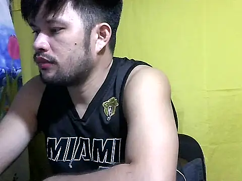 Show webcam de HairyHottestpinoyHandsome