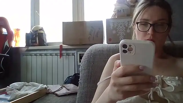 Jugira – Naživo XXX chat
