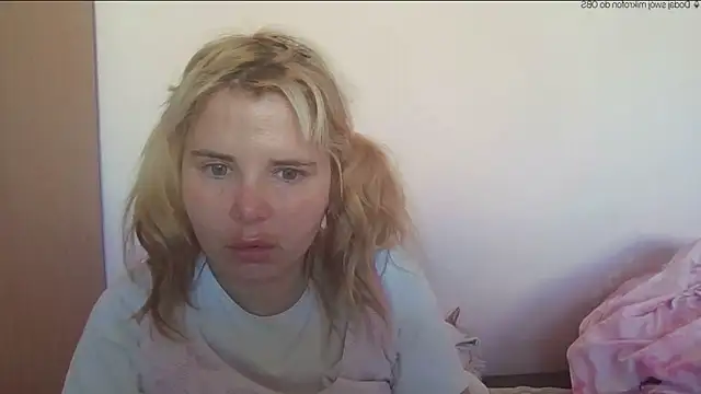 HornyElena Live XXX-Chat