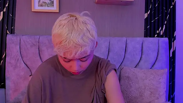 tefi_meow_'s Live XXX Chat