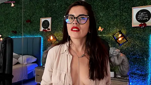 Czat XXX na żywo – Linagh_