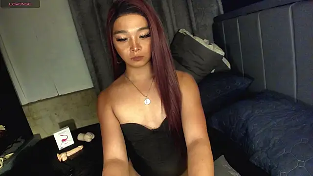 TrinityFucksYou Show Webcam