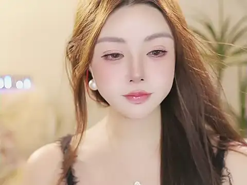 Qiaoqiao__ Live XXX Chat