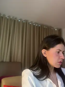 Онлайн чат XXX Zandrina