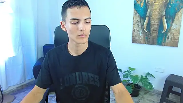 Matiius18 Live XXX-Chat