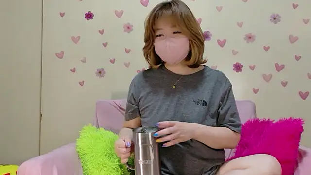 Онлайн чат XXX nana_desu