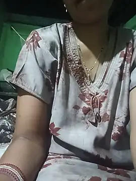 XXX chat uživo modela Royal_hotti0011