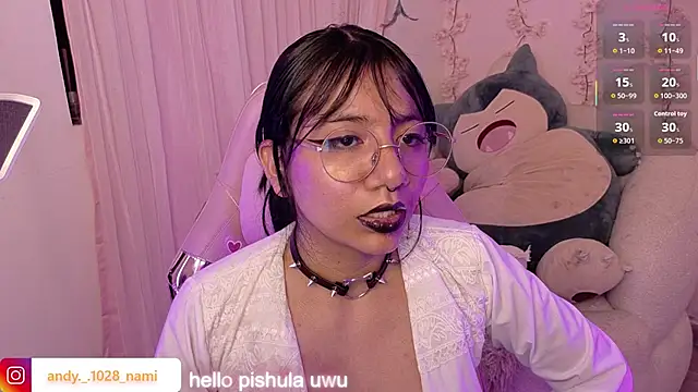 Онлайн чат XXX Nami_usagi
