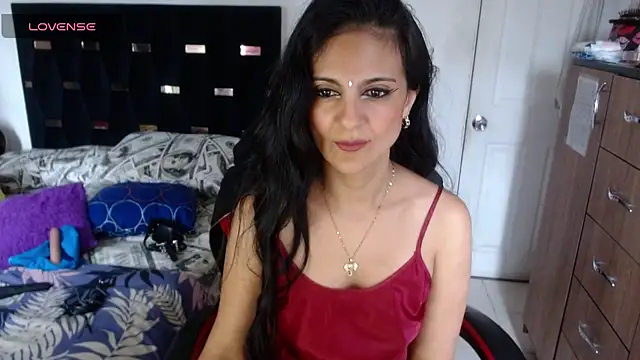 BasmaHernandez Live XXX-Chat