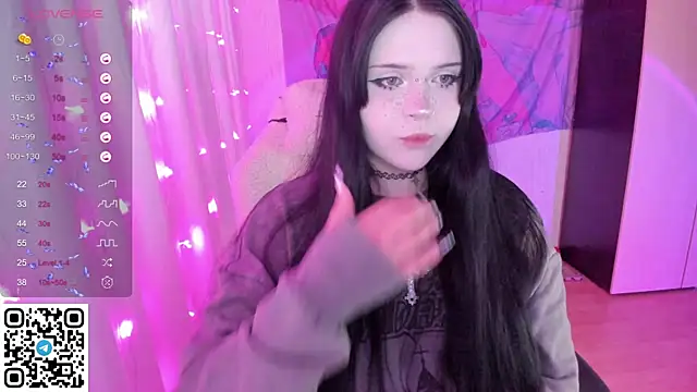 SelenaCute Live XXX-chat