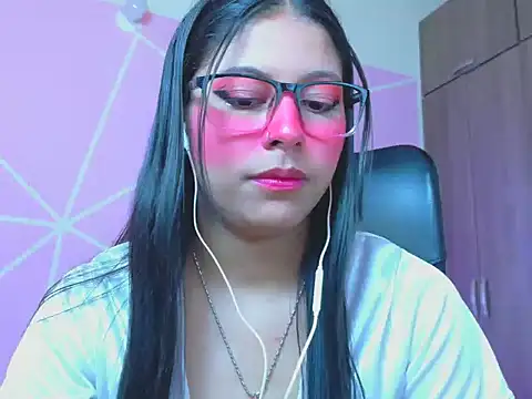 _ALLYSON18_: онлайн-секс-чат