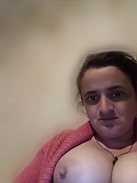 AnabelBexley Adlı Modelin Canlı XXX Sohbeti
