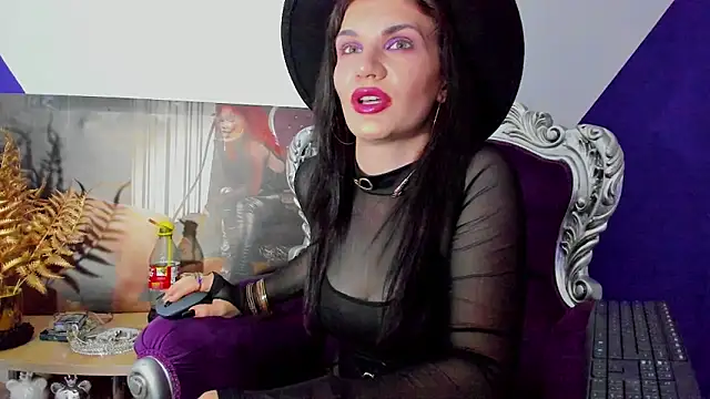 MistressKasandra: онлайн-секс-чат
