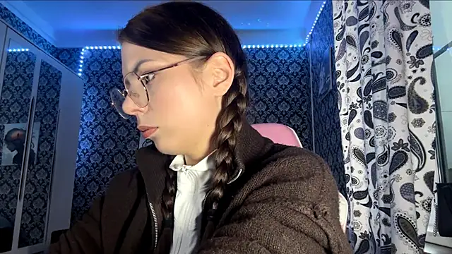 Онлайн чат XXX FeyAmpere