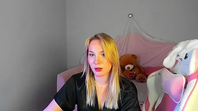 ElaraVoltage Live XXX-Chat