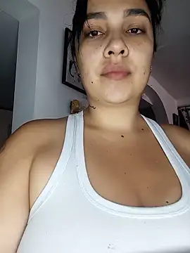 brianaGuzmann Live XXX chat