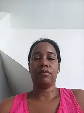 Онлайн чат XXX EbonyHorrny