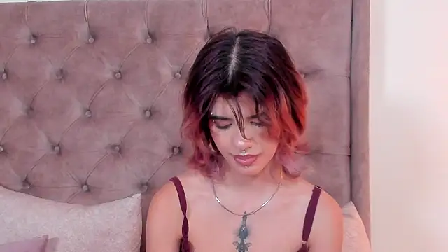 eva_caos Adlı Modelin Canlı XXX Sohbeti