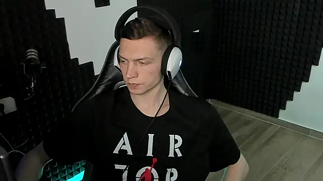 More_than_friend Live XXX-Chat