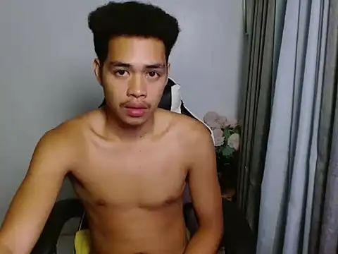 curlyasian_njxx's Live XXX Chat