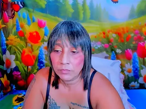indianroxy Chat XXX live