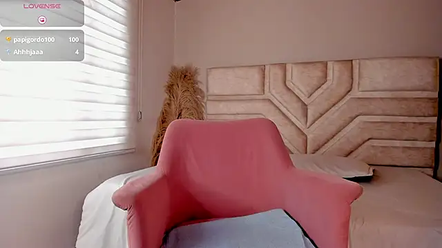 laila__sub_'s Live XXX Chat