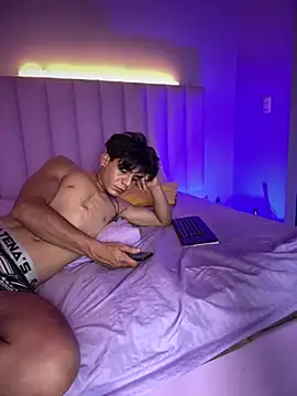 Živý XXX chat abrilandjulian