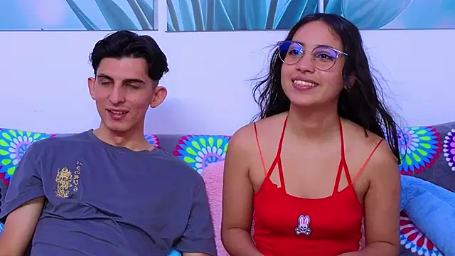 Ana_and_Leo Adlı Modelin Canlı XXX Sohbeti