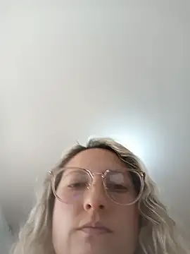 Czat XXX na żywo – Adele_johnsonn1