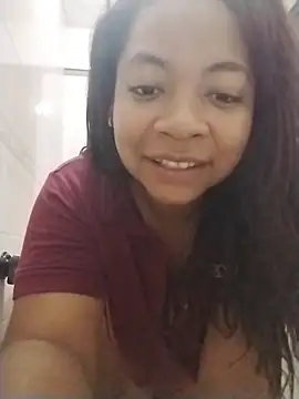Jade_Roxx Adlı Modelin Canlı XXX Sohbeti