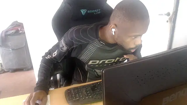 Webkamerová show Mastertopdome