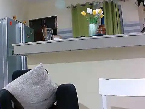 Chat +18 de Kimberlysquit ao vivo