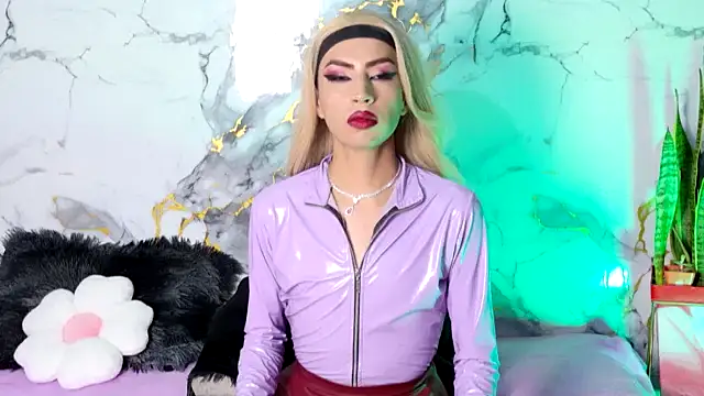Show modela BrianaSchafer na web-kameri