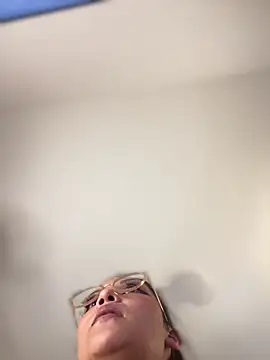 baby_lizy Adlı Modelin Canlı XXX Sohbeti