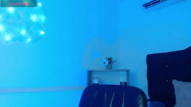 Онлайн чат XXX Gibi_BBW