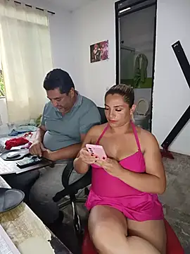 hotandfierylatinos2023のライブXXXチャット
