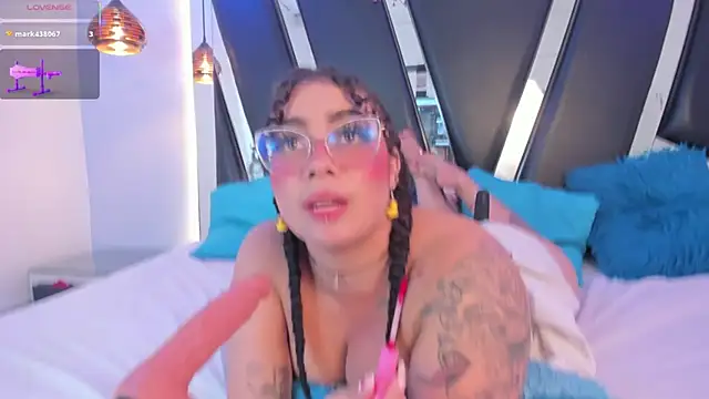 Živý XXX chat antonelllepiercee