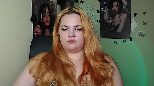 Chatroom XXX en direct de RinaRiii