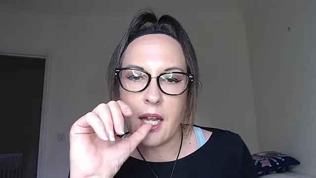 XXX chat uživo modela Humiliatrixxxx