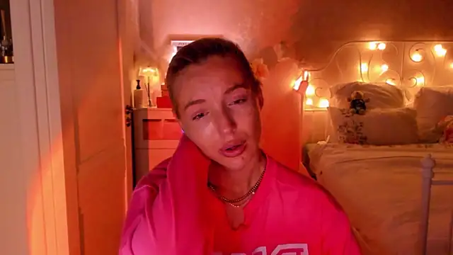aestetick – Naživo XXX chat