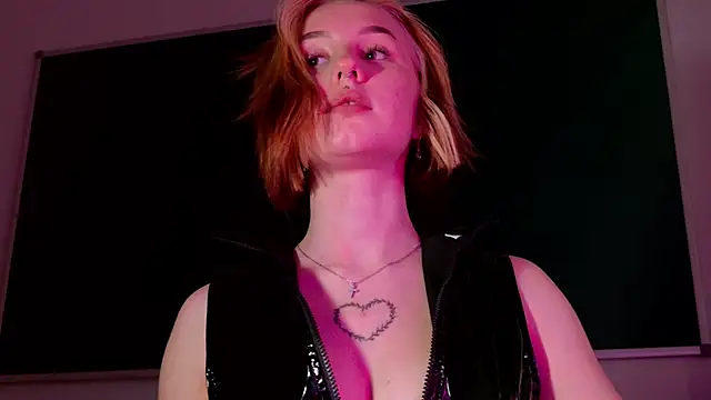 Chat XXX en directo de ClaireMathis