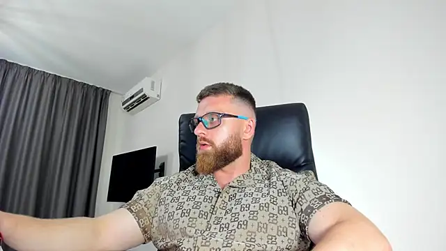 Chatroom XXX en direct de Findom_guy