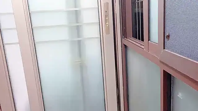 L--Q 在線直播表演