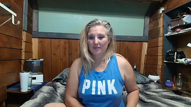 lisaxlovexxx's Live XXX Chat
