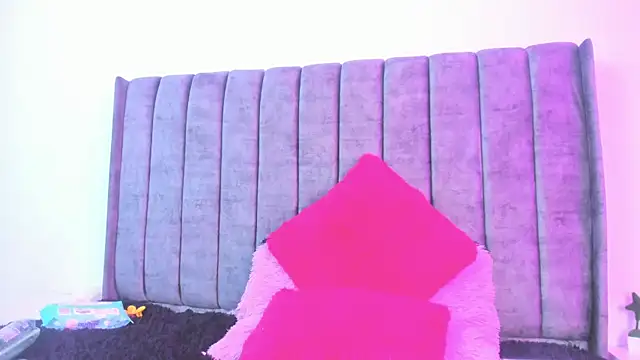 Czat XXX na żywo – silvana__miller