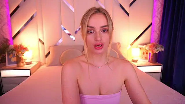 Chatroom XXX en direct de LindsieGreyy