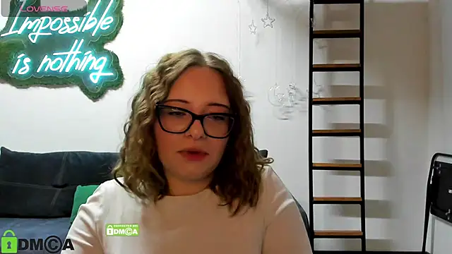 JuliNy_x webcam show