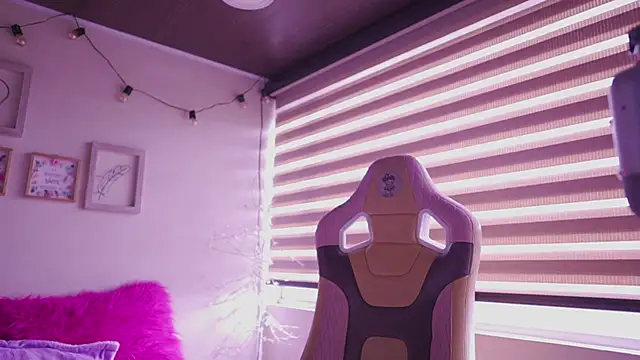 Chat XXX ao vivo de tommy_blue